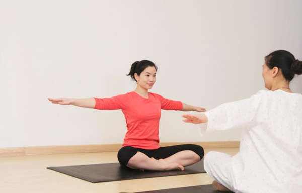 产后怎样做有利于快速恢复？